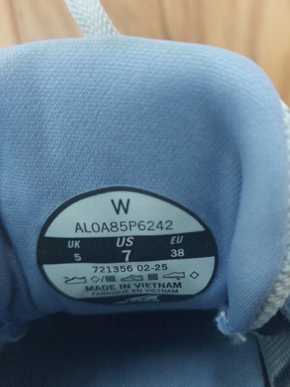 Altra Timp 5 Women Size 7 - Picture 8 of 11